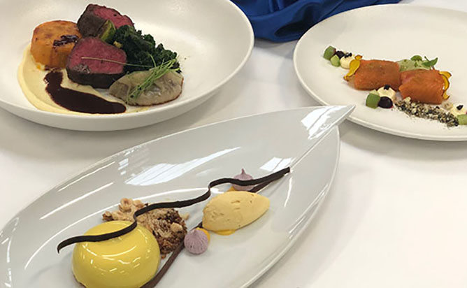 Ara’s Toque d’Or team plated up gold2.jpg